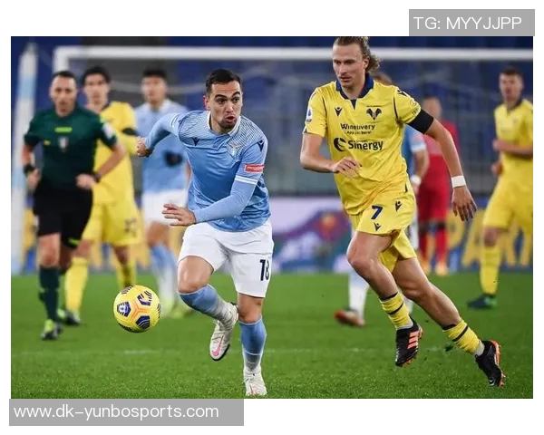 足球巨星接连受伤对赛季走势的影响及球队应对策略分析